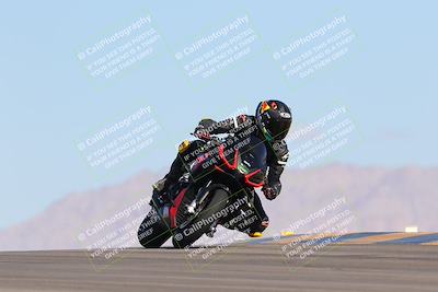 media/Oct-01-2023-SoCal Trackdays (Sun) [[4c570cc352]]/Turn 9 Set 2 (10am)/